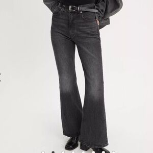 Levi's® Premium 70'S HIGH FLARE WOMEN'S JEANS - 28W x 30L